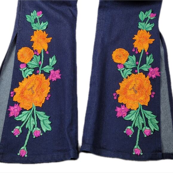 Adam Selman High Waisted Applique Open Seam Wide Leg Jeans size 4 - Picture 3 of 16